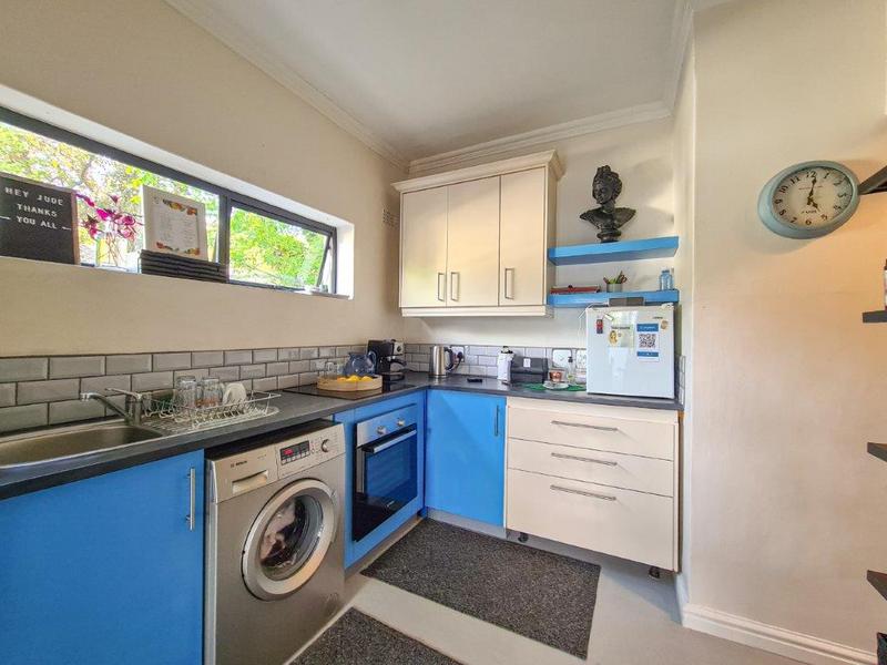 5 Bedroom Property for Sale in Hout Bay Western Cape